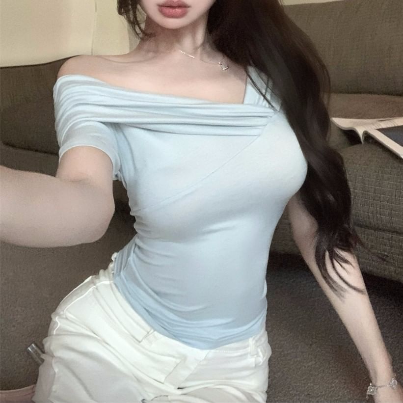 One-Shoulder Plain T-Shirt Short-Sleeve