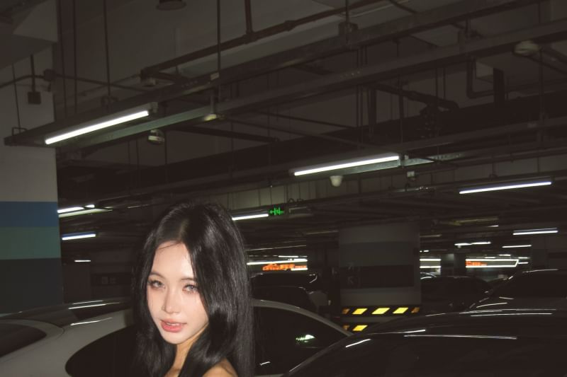 Plain One-Shoulder Tee Cropped Short-Sleeve