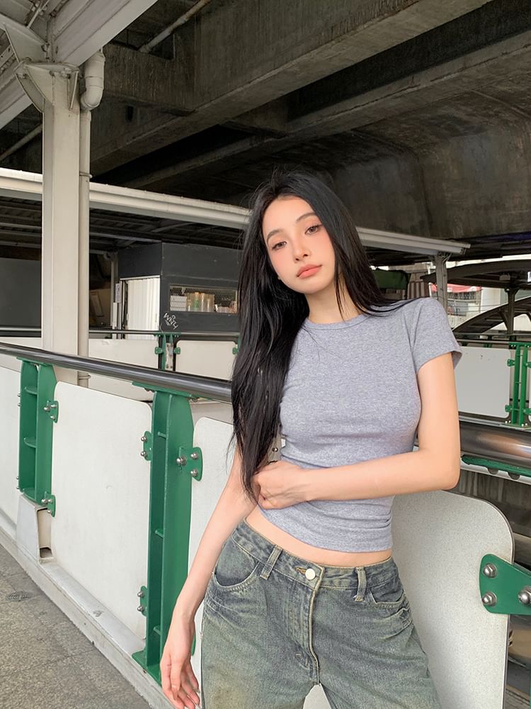 Short-Sleeve Tee Plain Crewneck Crop