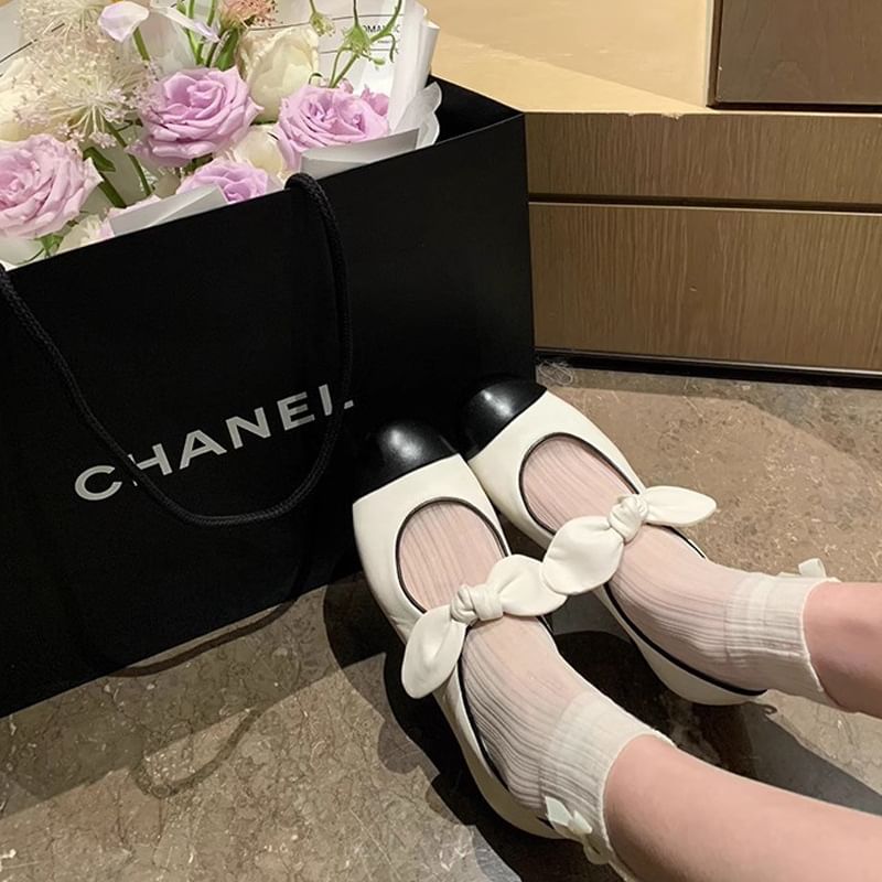 Two Tone Bow Flats Faux Leather Ballet