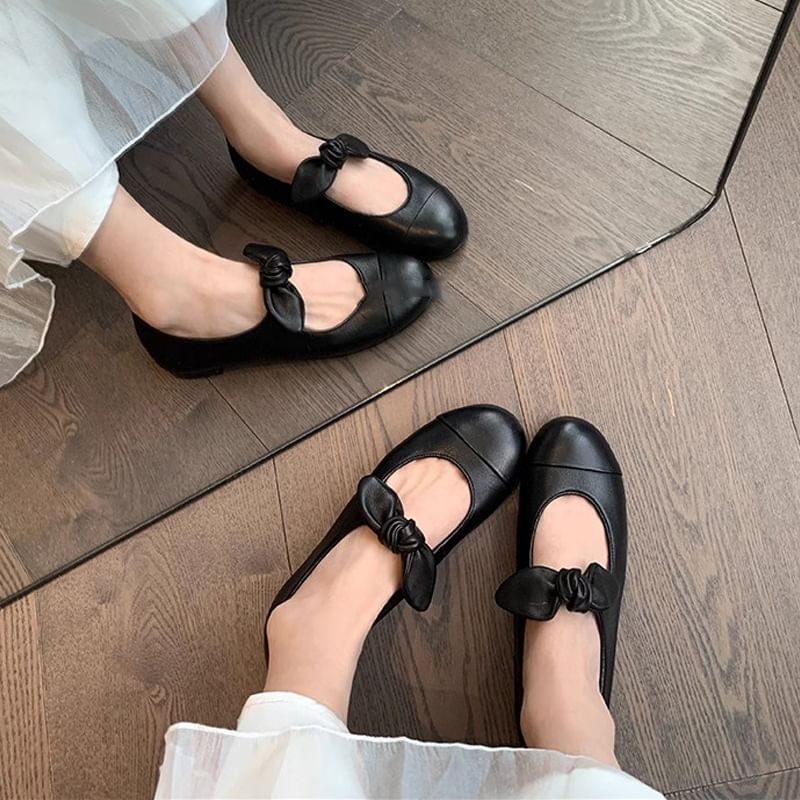 Two Tone Bow Flats Faux Leather Ballet