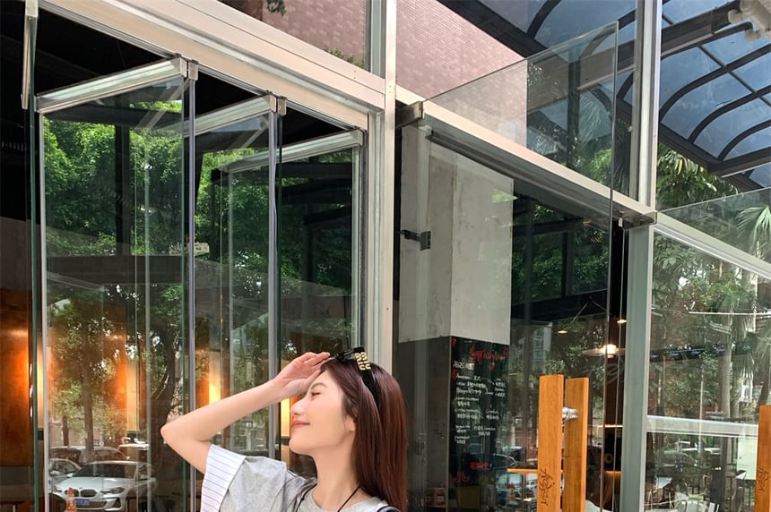 Short Round Sleeve Neck Striped Print Lettering Panel T-Shirt