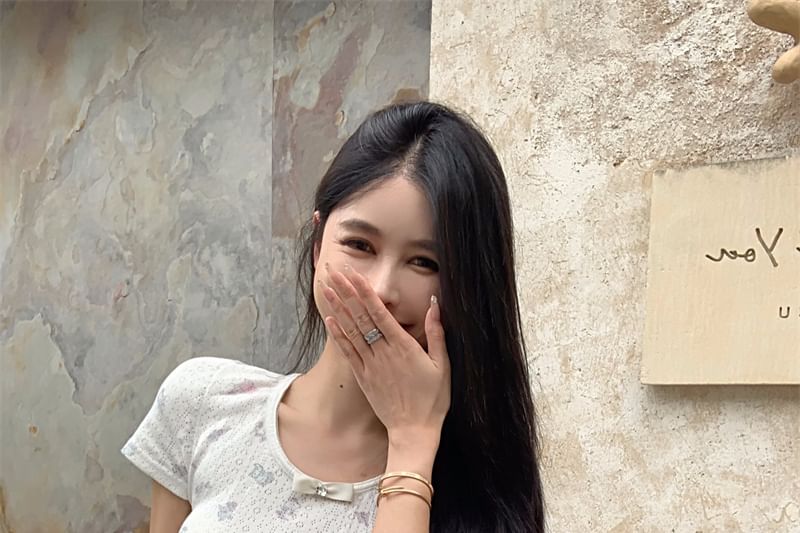 Sleeve T-Shirt Pointelle Neck Round Short Bow