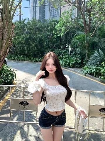 Neck Cap Crop Print Scoop Sleeve T-Shirt Bow Cartoon