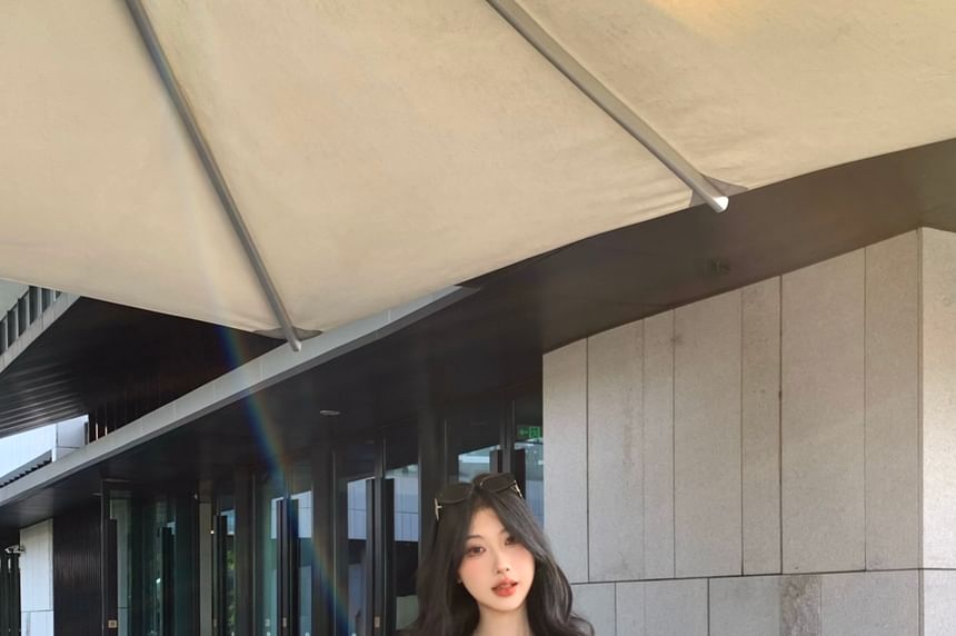 Plain + Skirt Set: T-Shirt Crop Long-Sleeve Mini