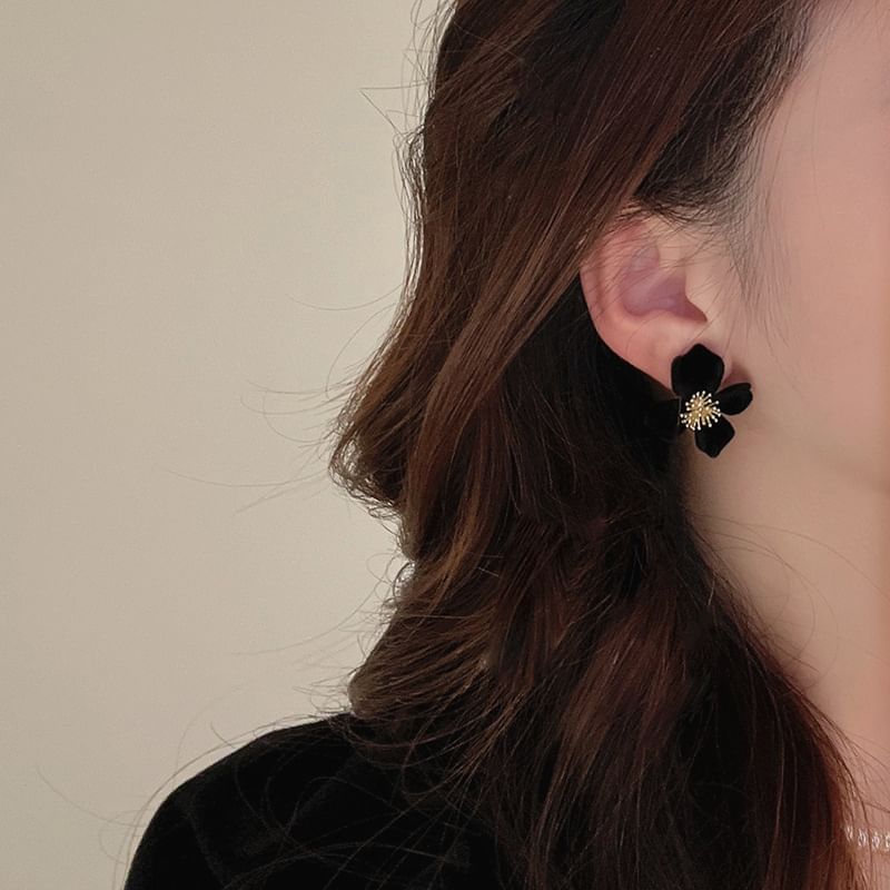 Velvet Flower Stud Earring