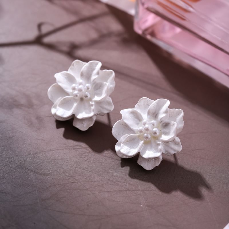 Stud Earring Flower Faux Pearl