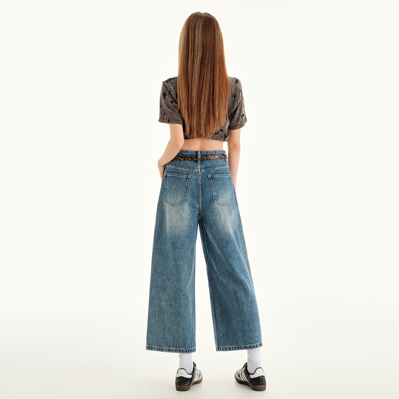 Mid Wide Rise Leg Washed Cropped Jeans