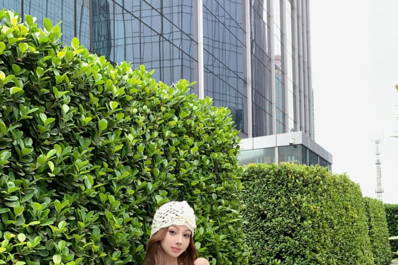 Mini Flower High Top Halter / Scoop Rise Skirt Detail Floral Pencil Neck Plain