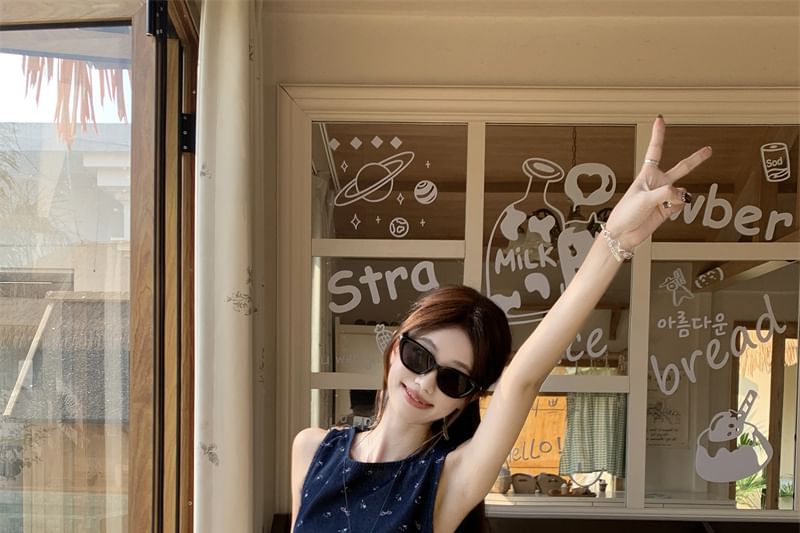 High Pants Rise / Floral Asymmetrical Wide Leg Tank Plain Top