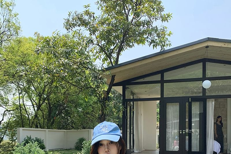 Long-Sleeve Plain One-Shoulder Asymmetrical T-Shirt