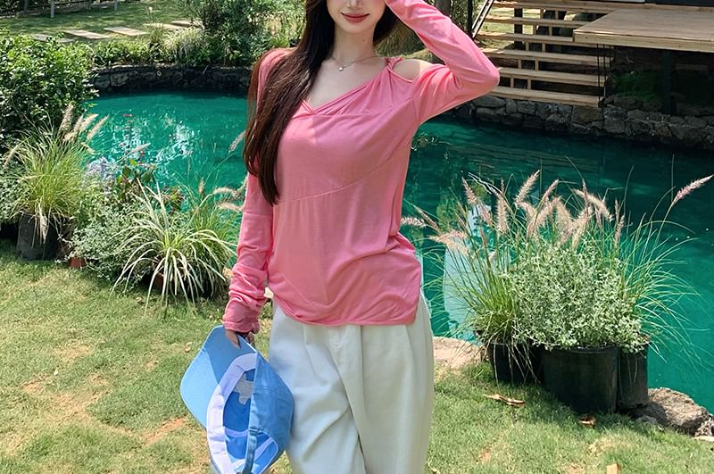 Long-Sleeve Plain One-Shoulder Asymmetrical T-Shirt