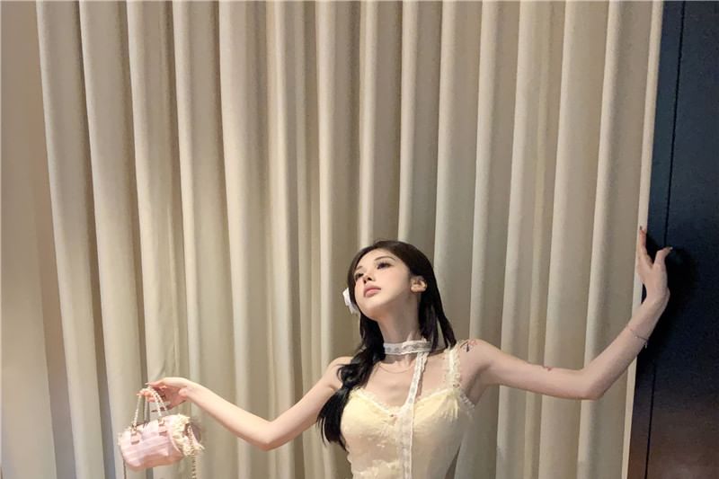 Spaghetti Lace Mini Floral Strap Bodycon Dress