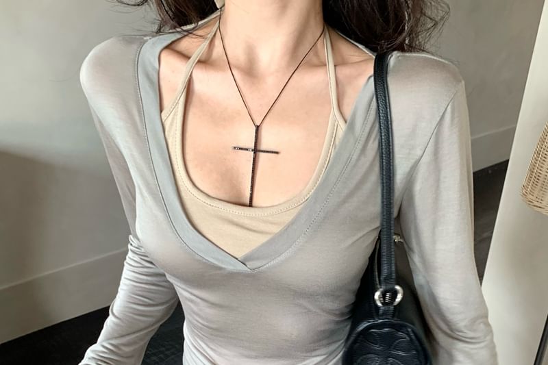 Plain Tee Halter Scoop V-Neck Long-Sleeve Neck Top /