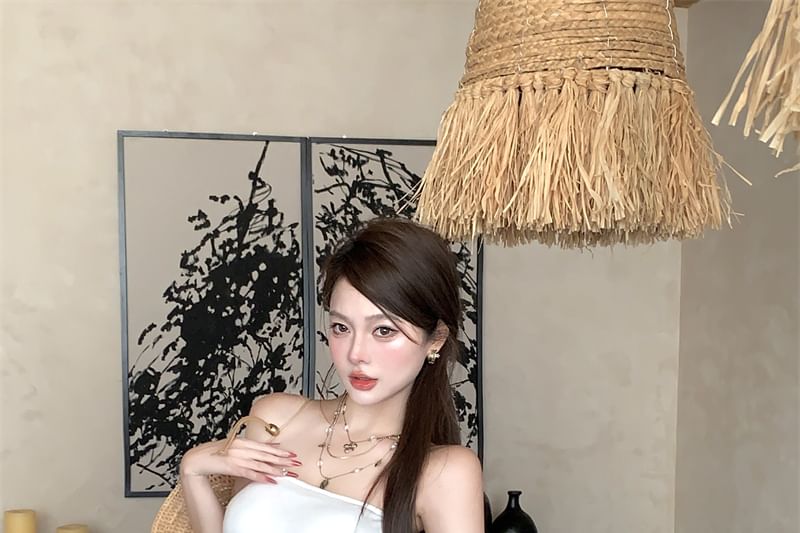 Plain Ruffle Asymmetrical Strapless Top