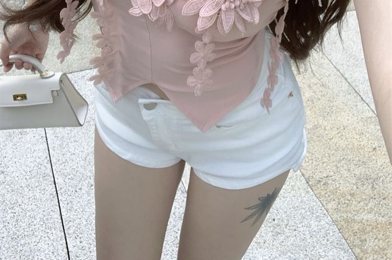 Front-Slit Tube Plain Flower Top Detail