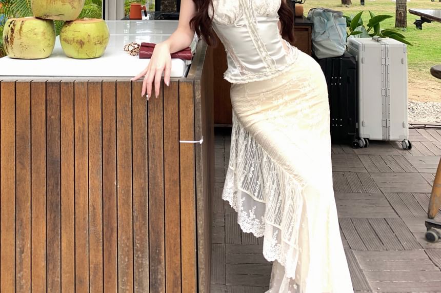 Camisole High Trim Drawstring Satin Fishtail Lace Top / Maxi Skirt Rise