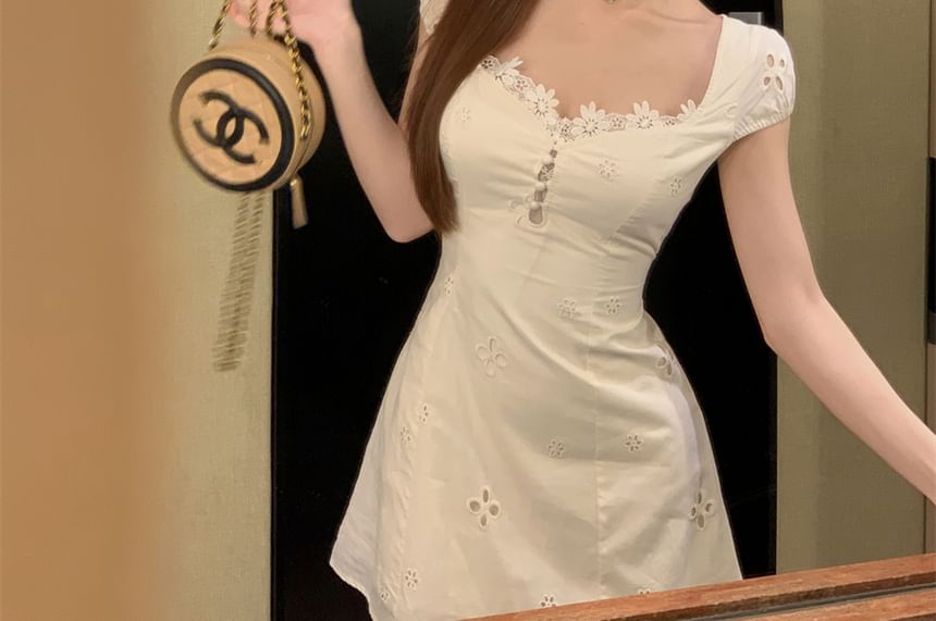 A-Line Trim Mini Dress Square-Neck Floral Short-Sleeve