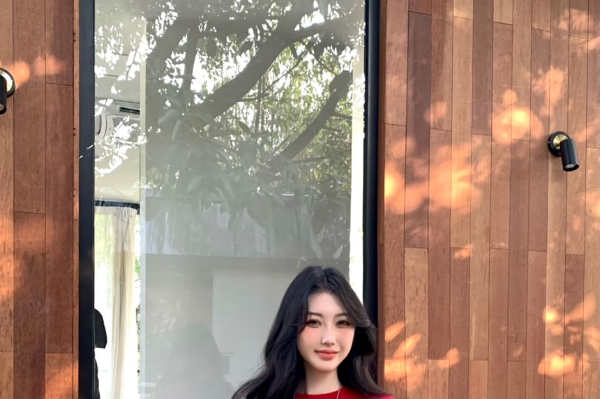 Rise Rhinestone Neck / Crop Short-Sleeve Low Shorts Buckled Tee Crew Plain