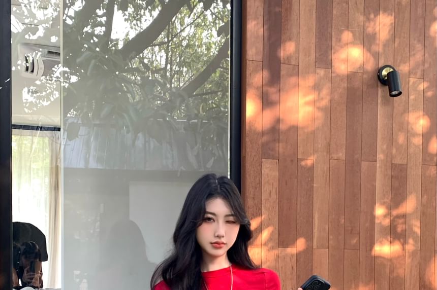 Rise Rhinestone Neck / Crop Short-Sleeve Low Shorts Buckled Tee Crew Plain