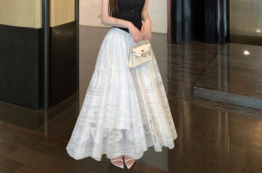 A-Line Lace Top Plain Waist Mid Button-Up Crop Skirt Midi / Halter-Neck