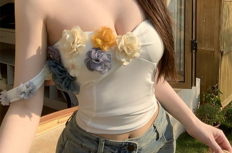 Floral Off-Shoulder Crop Top