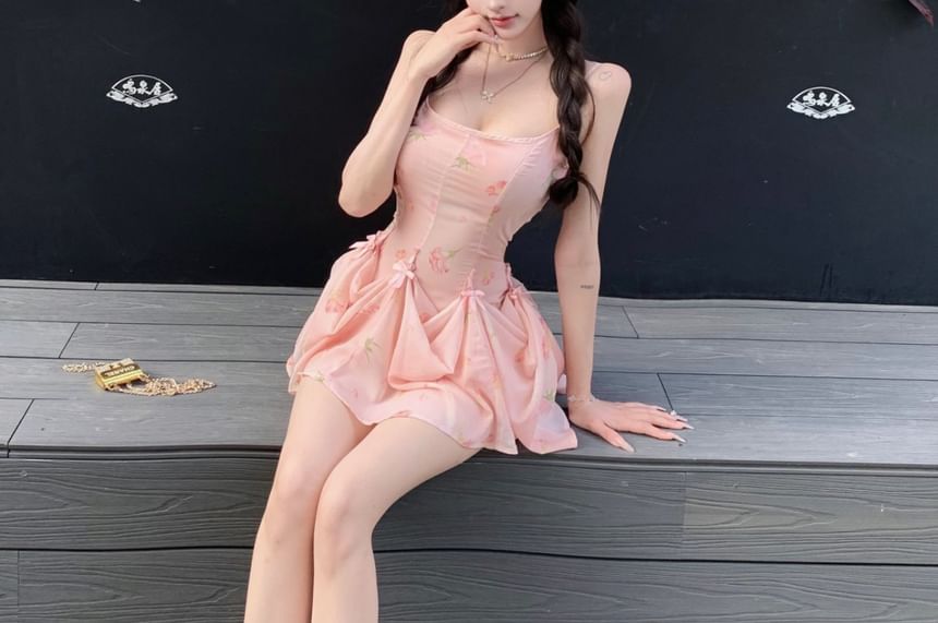Shirred Strap A-Line Mini Floral Print Spaghetti Dress