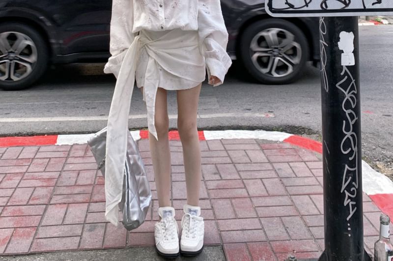 Tie-Side Mini Embroidered Floral Button-Up A-Line Puff-Sleeve Dress