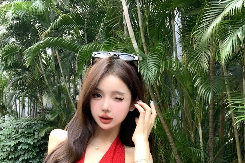 Dotted Top Hem Halter-Neck Plain Ruffle