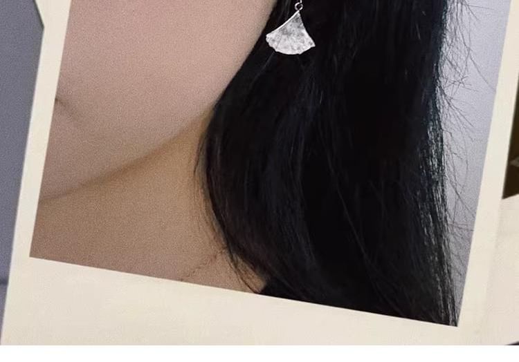 / Drop Clip-On Earring Gingko Rhinestone