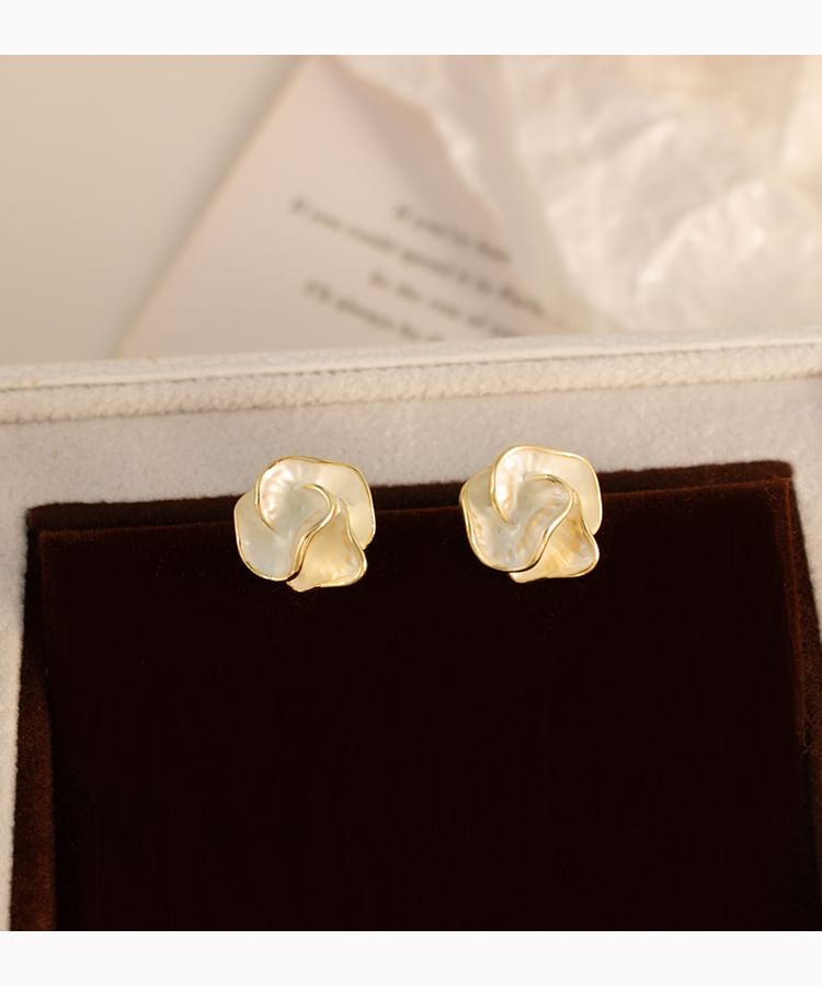 Flower Clip-On Stud / Earring