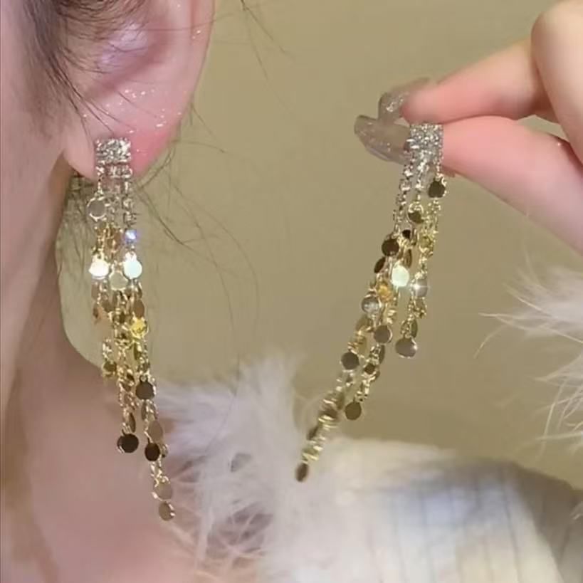 Dangle Rhinestone Tassel Earring Long