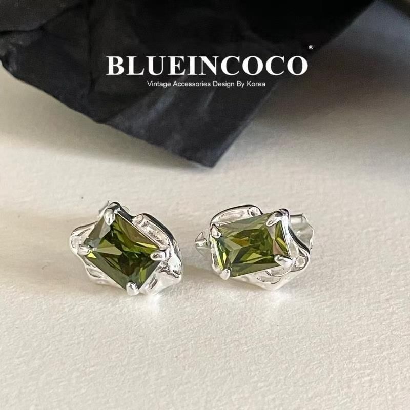 Stud Earring Gemstone