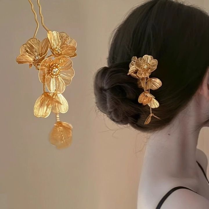Stick Flower Hair
