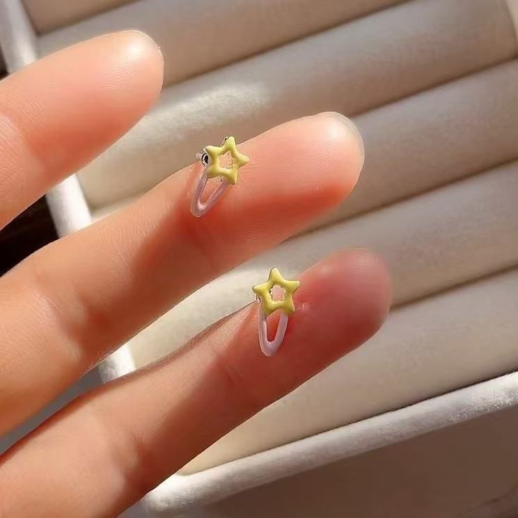 Star-Shaped Stud Earring
