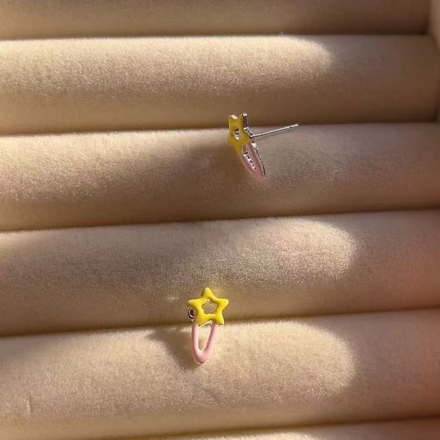 Star-Shaped Stud Earring