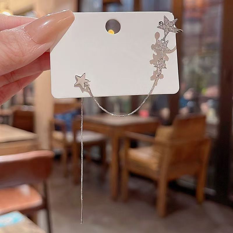 Cuff Earring Chained Star