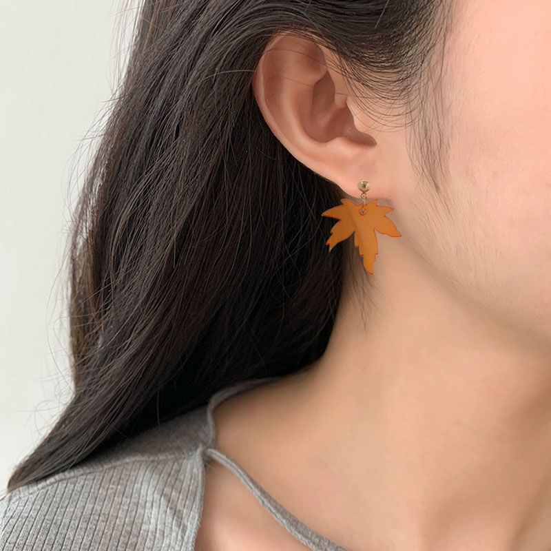 Drop Alloy (Various Cuff Designs) / Leaf Earring Ear
