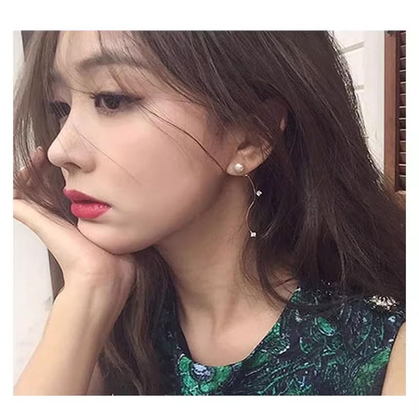 Alloy (Various Pearl Designs) Ear / Dangle Cuff Rhinestone Earring Faux