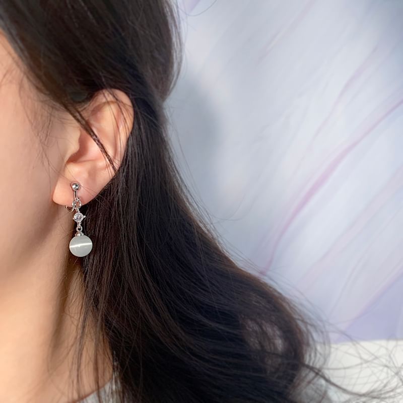 Cat Stone Designs) Ear Earring / Faux Alloy Cuff Eye (Various Dangle