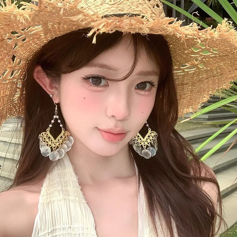 Shell Alloy Chandelier Earring Disc