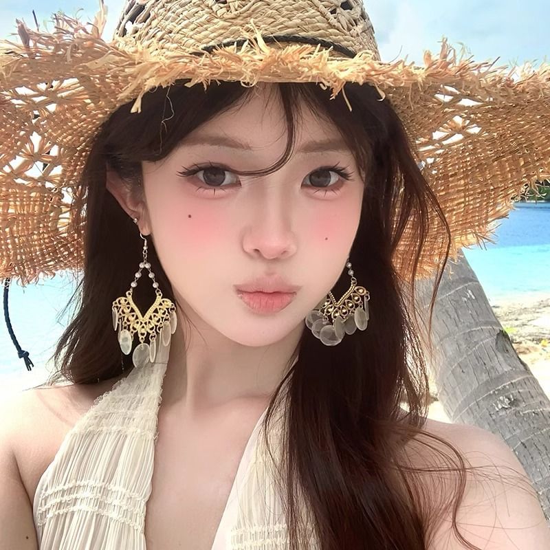 Shell Alloy Chandelier Earring Disc