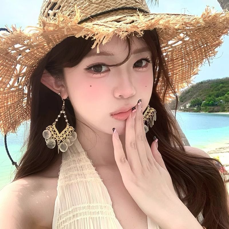 Shell Alloy Chandelier Earring Disc