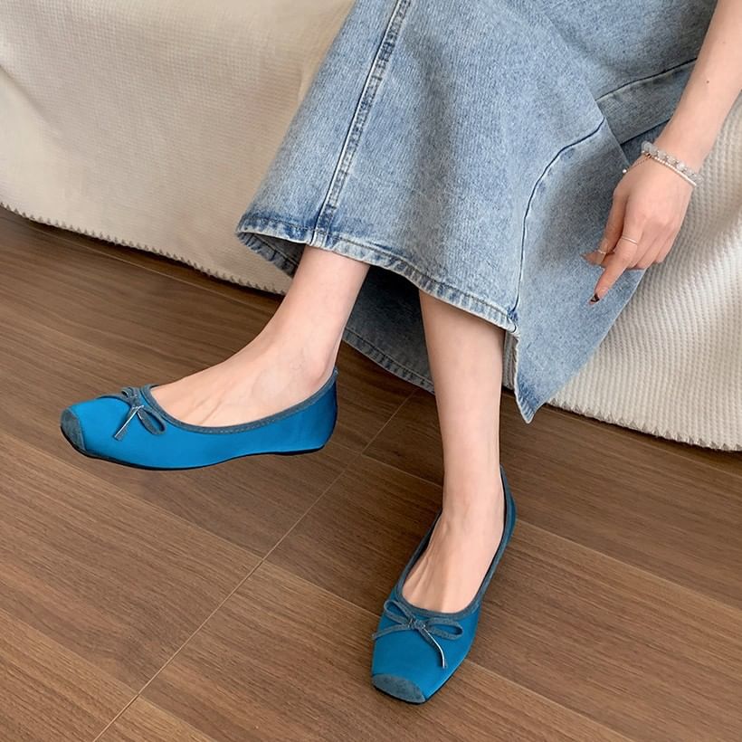 Toe Square Accent Ribbon Flats