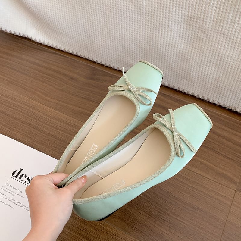 Toe Square Accent Ribbon Flats