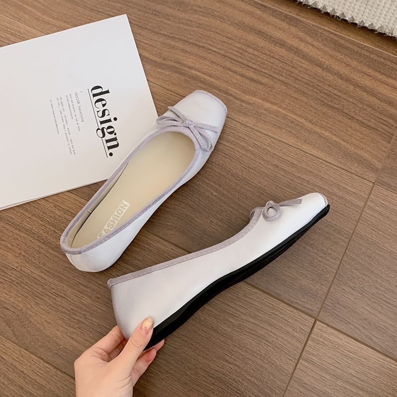 Toe Square Accent Ribbon Flats