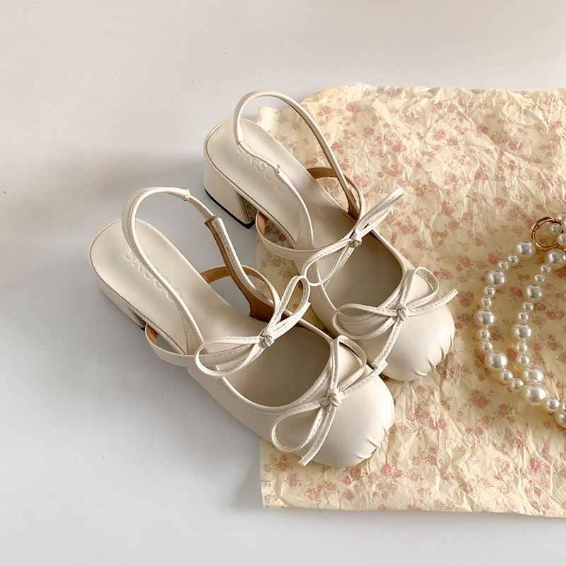 Accent Heel Ribbon Block Slingback Sandals