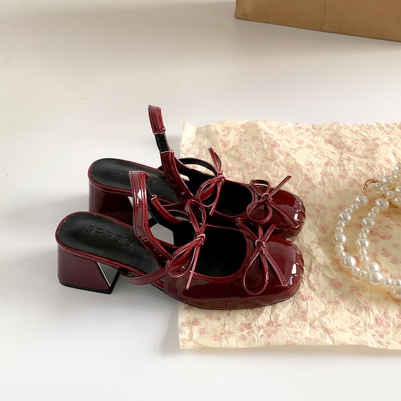 Accent Heel Ribbon Block Slingback Sandals