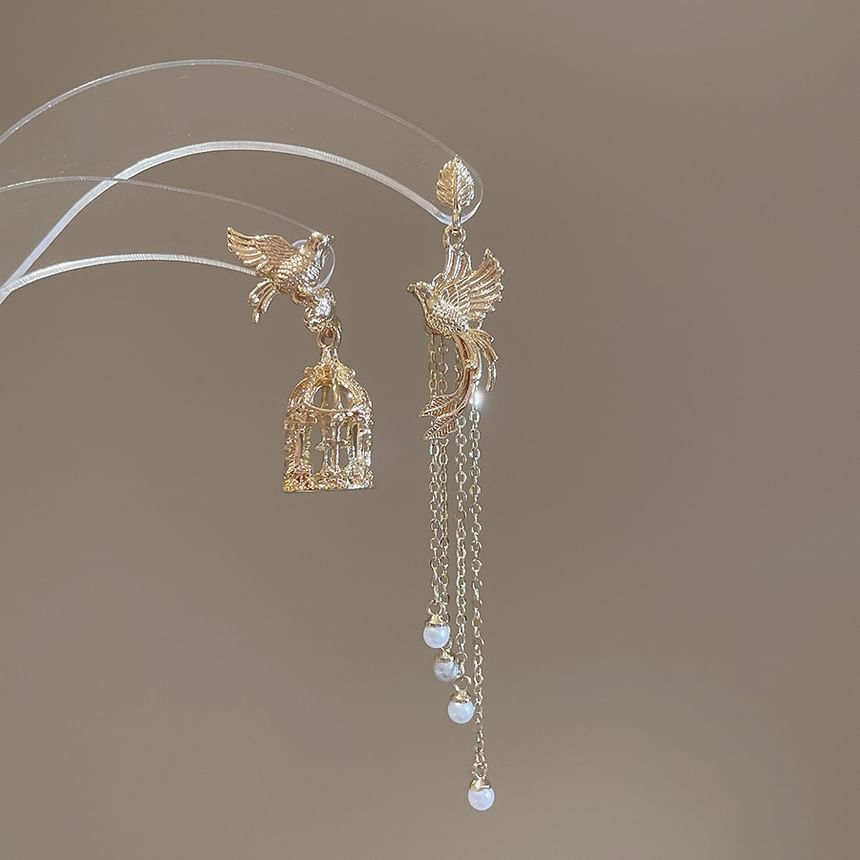 Bird Alloy Pearl Asymmetrical Dangle Faux Cage Earring