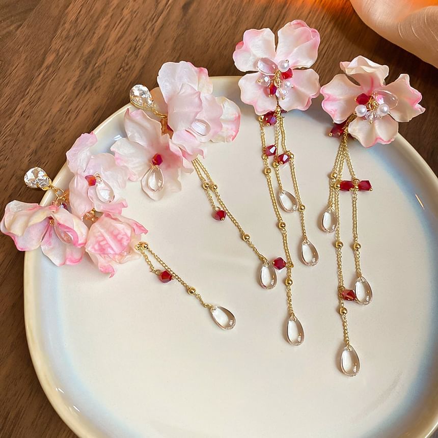 Alloy Floral Designs) Fabric Dangle Earring (Various